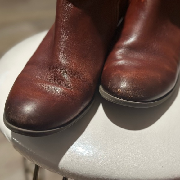 Vince Camuto Peamer Booties - Picture 5 of 13